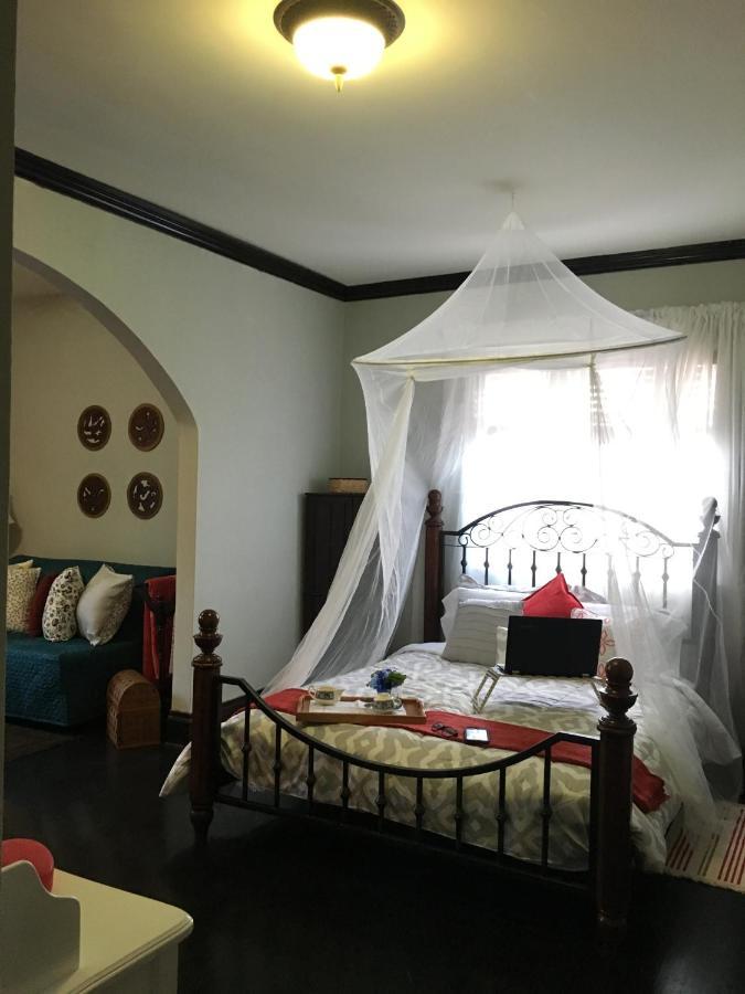 Heavenly Suite In Little Havana Free Parking Miami Esterno foto
