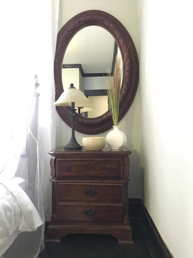 Heavenly Suite In Little Havana Free Parking Miami Esterno foto